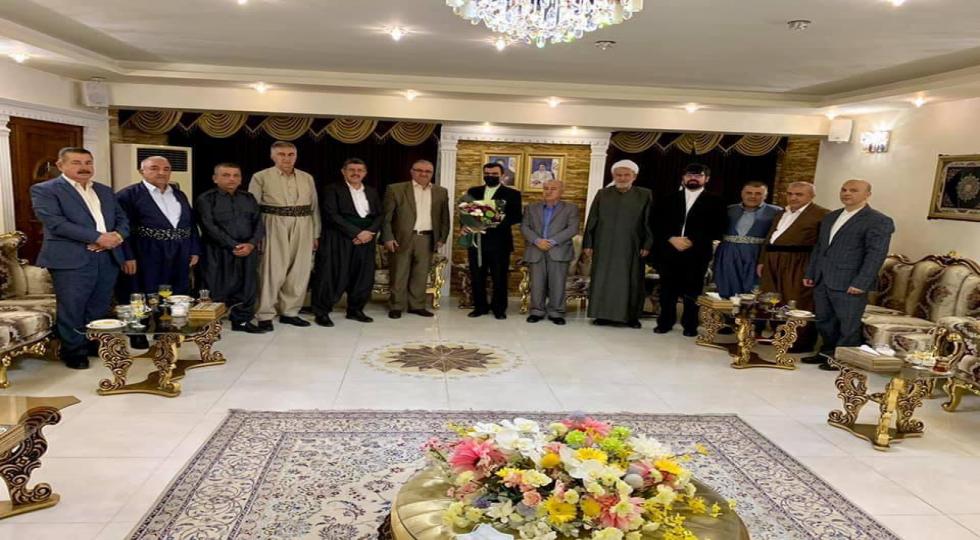 ملاقات هیات مرکز فرهنگی و اجتماعی سادات پیرخدری اقلیم کردستان با سرکنسول ایران در سلیمانیه