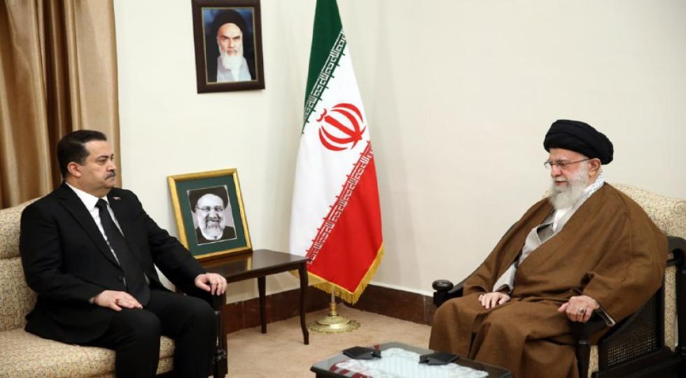 نخست وزیر عراق با رهبر ایران دیدار کرد