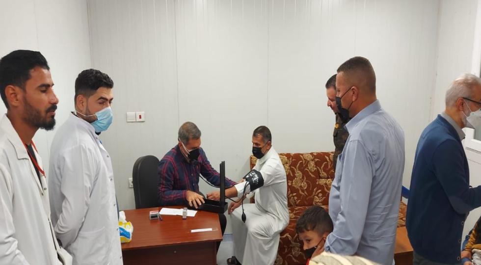 استقبال چشمگیر شهروندان موصلی از تیم پزشکی ایران و دیدار استاندار نینوا با این تیم + تصاویر