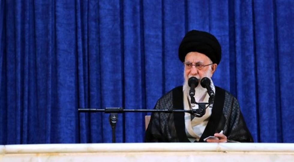 آیت اللە خامنە ای: جمهوری اسلامی قوی‌تر شده و محاسبات آمریکایی‌ها غلط است