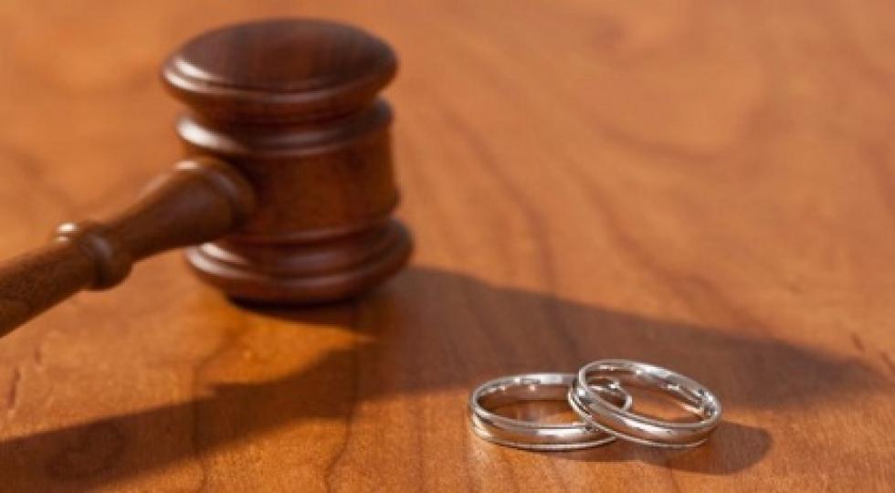روزانه بیش از 200 طلاق در دادگاه های عراق ثبت شده است