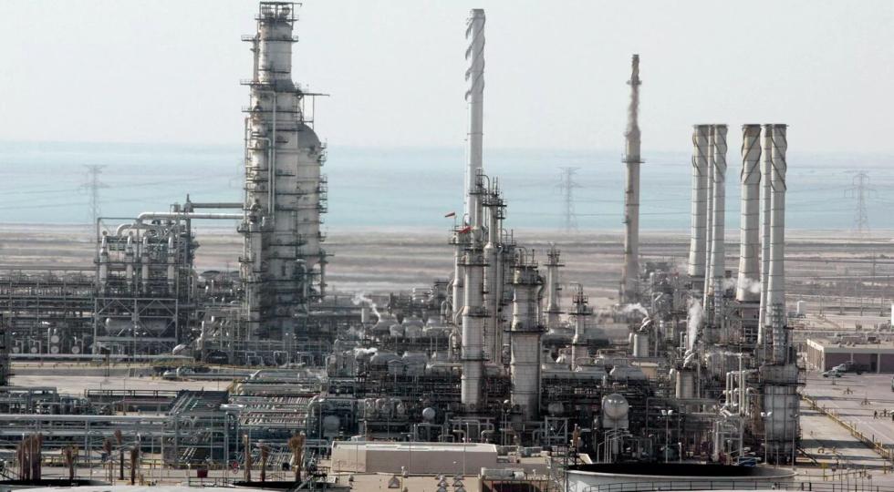 تصمیم ٦ کشور عربی برای کاهش تولید نفت