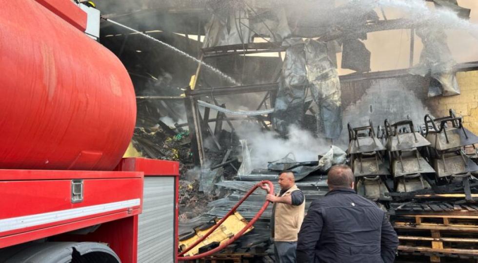 دستگیری عامل آتش سوزی یک انبار تجاری در منطقه صنعتی شمال اربیل 