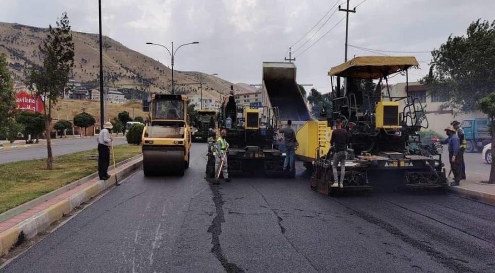 نۆژەنکردنەوە و قیرتاوکردنی شەقامەکانی سلێمانی بەردەوامی هەیە