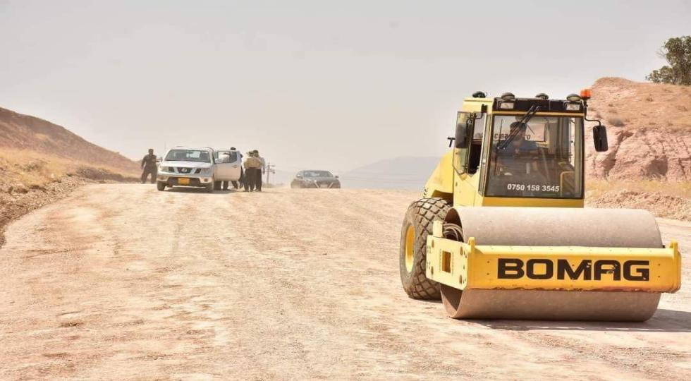 قیرتاوکردنی ڕێگای لادانی کاتی لەسەر ڕێگای سەرەکی دوو سایدی زەڕایەن - دەربەندیخان