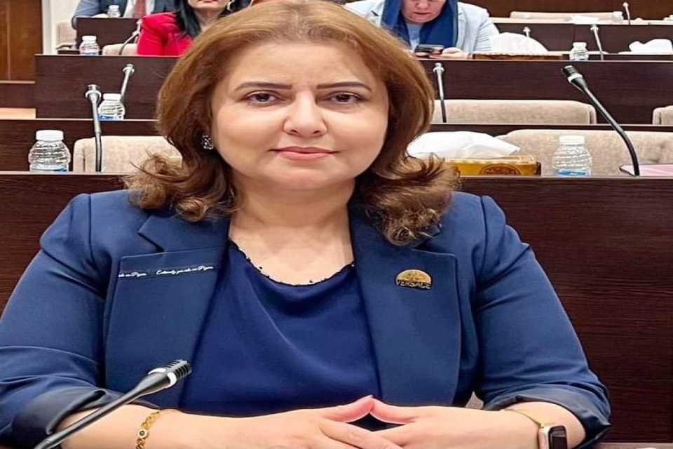 پەرلەمانتارێکی عێراق بۆ زایەڵە: بەدواداچوون بۆ داواکاری هەڵگرانی بروانامەی بالا و سێ یەکەمەکانی دەرچووان دەکەین