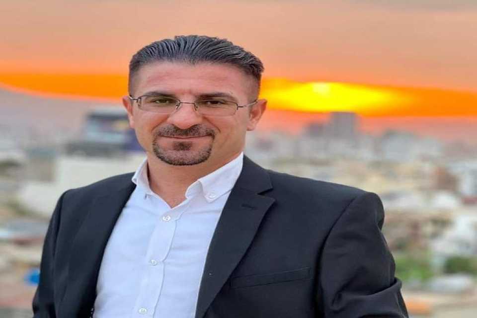 ڕۆژنامەنوسێک بۆ زایەڵە: بانکی ناوەندی ناتوانێت بەهای دۆلارجێگیر بکات