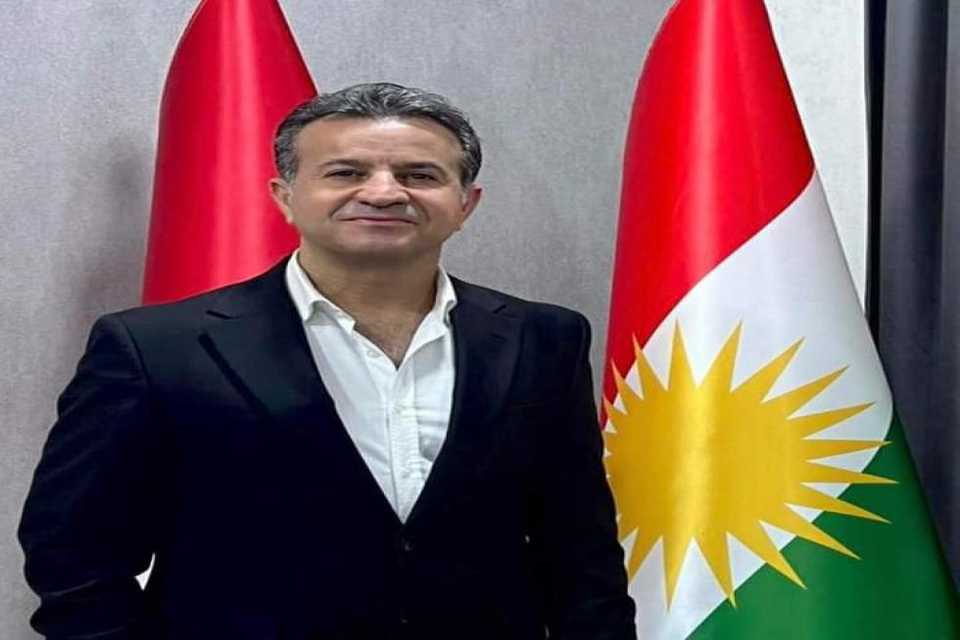 چاودێرێکی سیاسی بۆزایەڵە: بڕیاری دادگای پاریس لەبەرژەوەندی خەڵکی کوردستانە