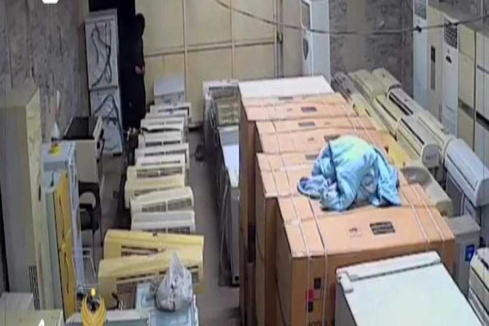 دوو تۆمەتبار دەستگیركران كە چەند دوكانێكیان لەناوبازاڕی شاری سلێمانی بڕیبوو