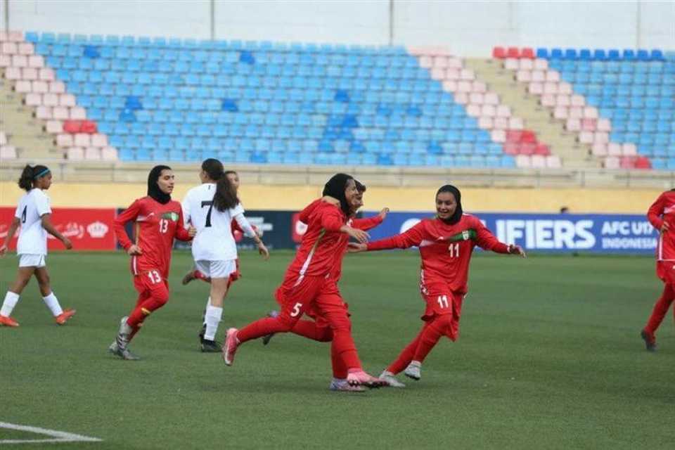 سەرکەفتنی تیپی کچە تازەلاوەکانی ئێرانی بۆ قۆناخی دوهەمی پێشبڕکێیەکانی تۆپی پێ ئاسیا