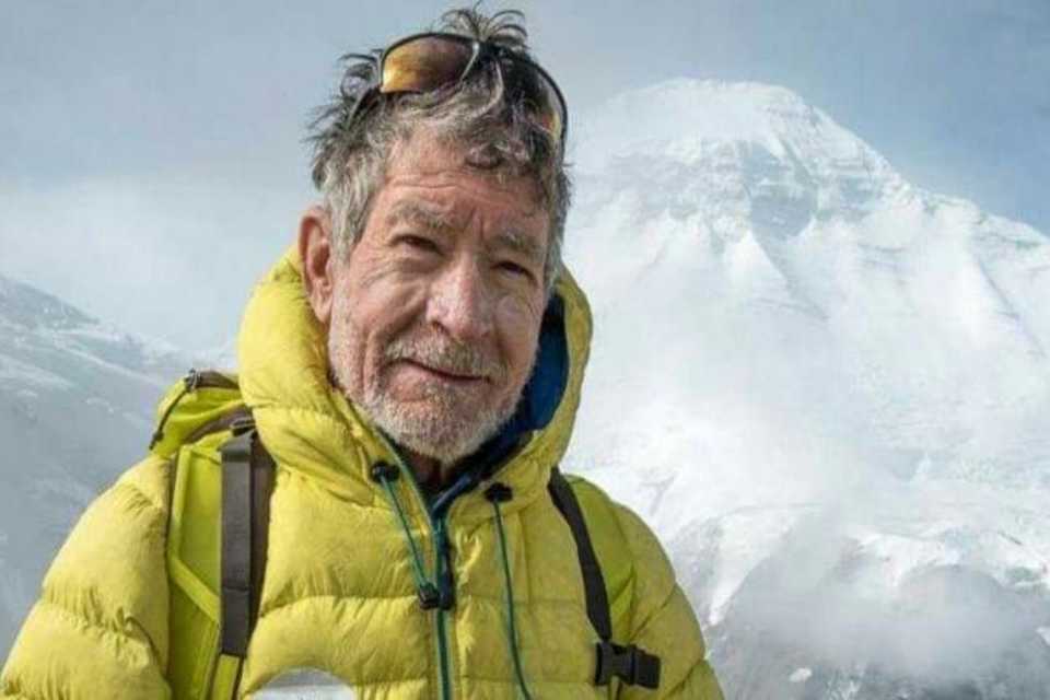 ​ دیسان شاخی داولاگیری بەرگری دەکات لە کارلۆس سۆریای تەمەن ٨٤ ساڵ، بۆ گەیشتن بە خەونەکانی