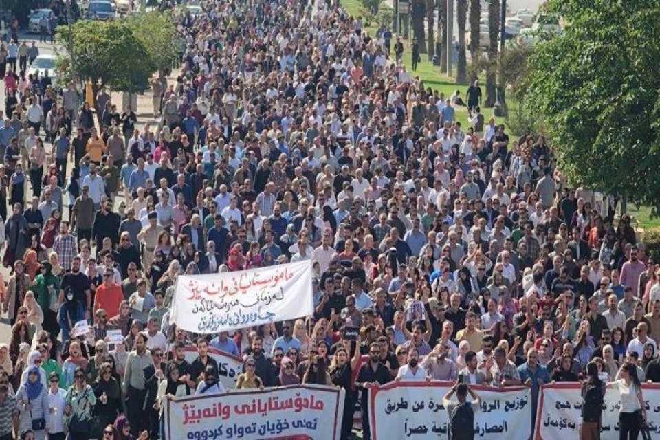 پەروەردەی سلێمانی: هیچ بڕیارێك نییە بۆ هەڵوەشاندنەوەی فەرمانی غیابدانی مامۆستایان