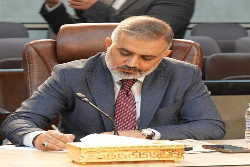 لەبەغداوە دوو بانک بۆ دروستکردنی ھەژماری بانکی فەرمانبەرانی ھەرێم ڕاگەیەندرا