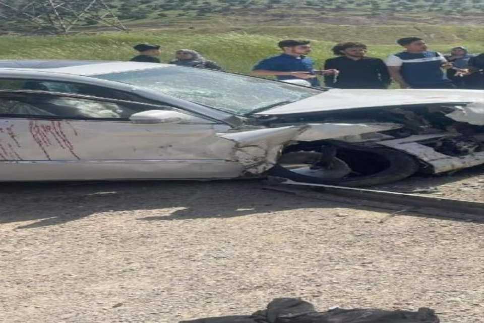 بەهۆی ڕووداوێکی هاتوچۆوە 2 کەس گیانیان لەدەست دا و 2 کەسی تریش بەسەختی بریندابوون 