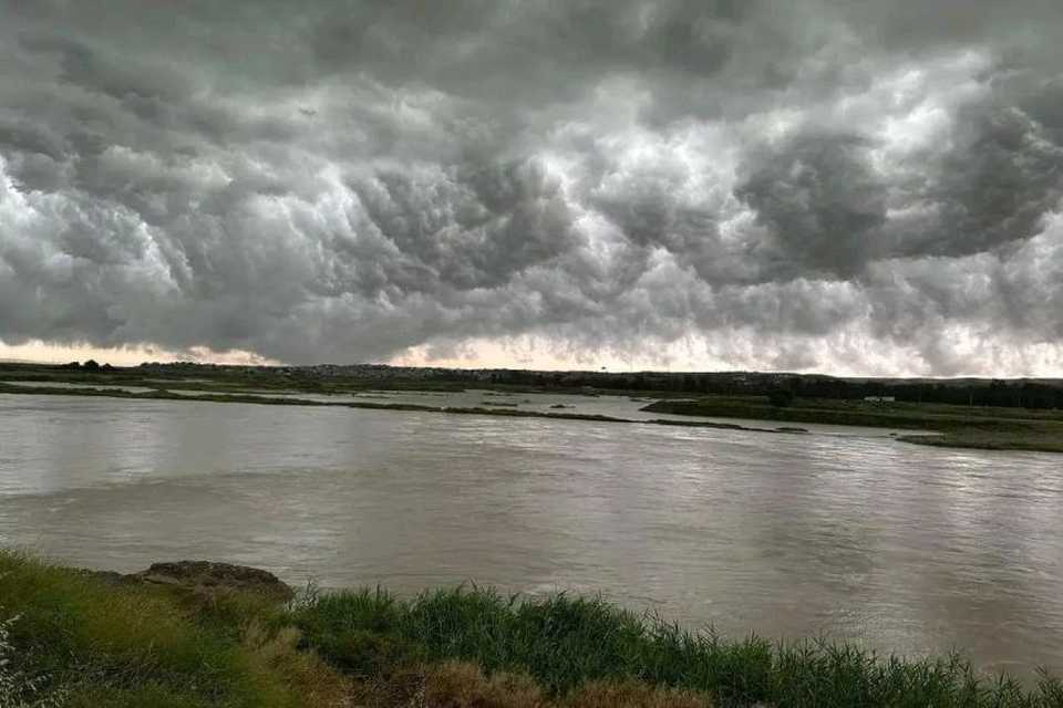 چۆنیەتی خۆپاراستن لە مەترسییەكانی هەورەبروسكە 