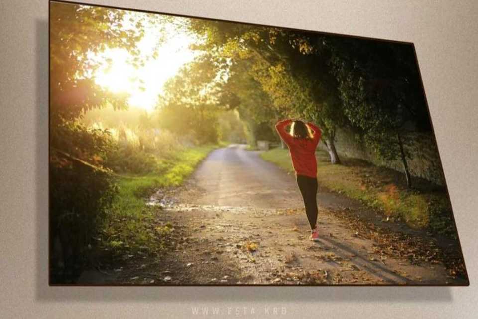 مانەوە لەبەردەم تیشکی خۆر چەند زیانێک بە پێست دەگەیەنێت