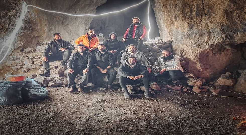 گەشتێک لە لایەن گرووپی شاخەوانی ئایەندە بۆ ئەشکەوتی جاسانە