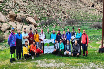 گەشتی ئەشکەوتـی دەرەزێ لە شـاخی بـەمـۆی سـەربـەرز لە لایەن گرووپی هەردەوانی گەرمیانەوە