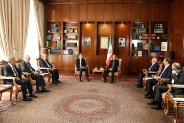 تاکید پزشکیان و بارزانی بر تقویت و گسترش همکاریهای مشترک 